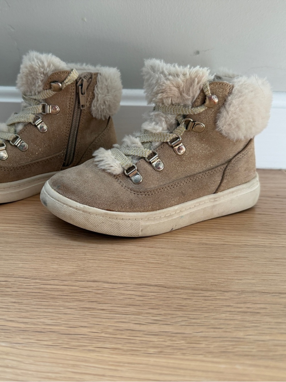Cupcakes and Cashmere Kids Girlsβ Faux Fur High-Top Wedge Sneakers β Size 12